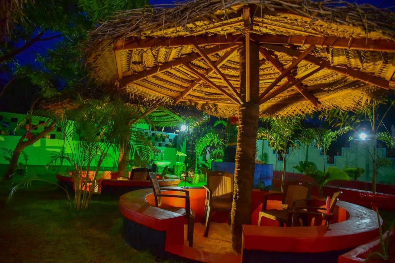 Neem Garden Guest House 拜蒂克洛 外观 照片