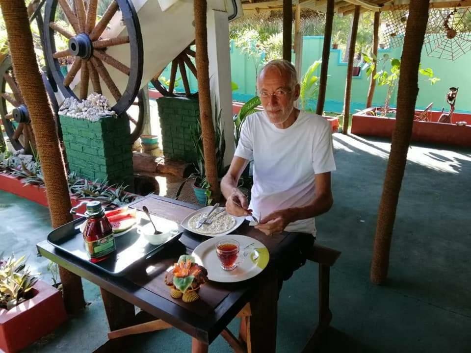 Neem Garden Guest House 拜蒂克洛 外观 照片